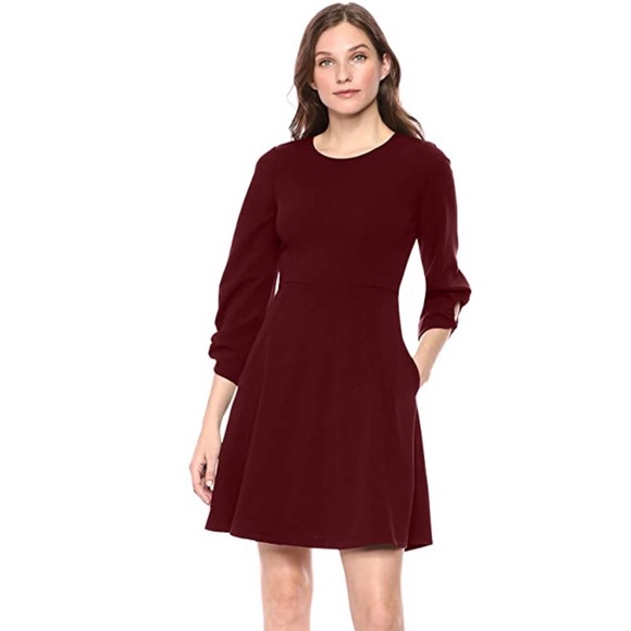 Lark & Ro Dresses & Skirts - Lark & Ro Gathered Sleeve Crew Neck Dress